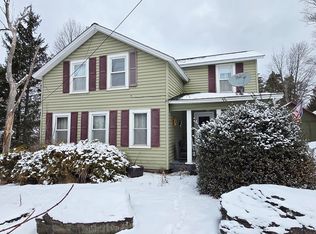 43 Church St, Montrose, PA 18801