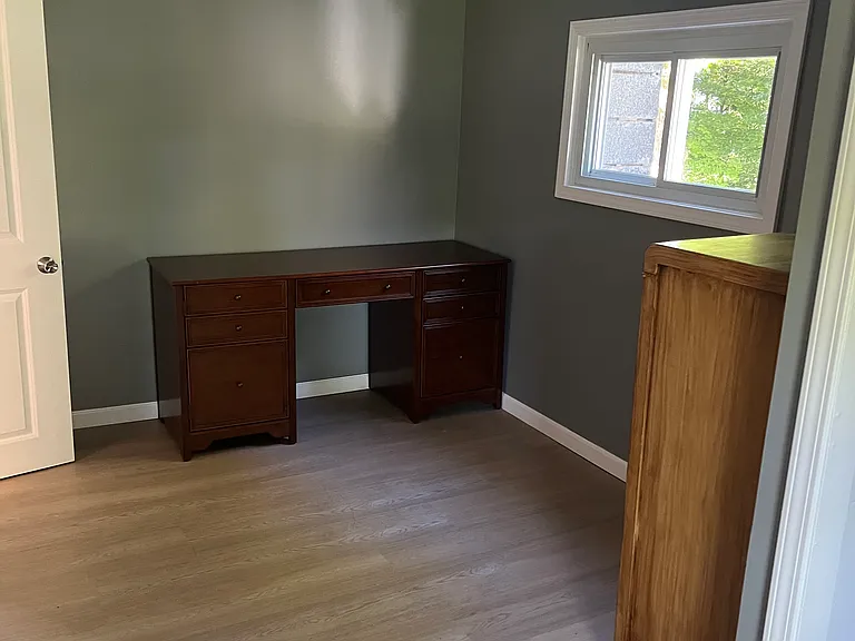 803 Park Dr — Photo 5