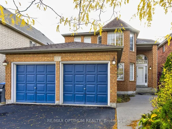 13 Ribbon Dr, Brampton, ON L6R 1X3