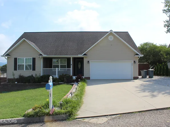 125 West Dr, La Follette, TN 37766