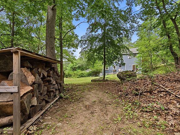 5th image of 21 Uphill Ln