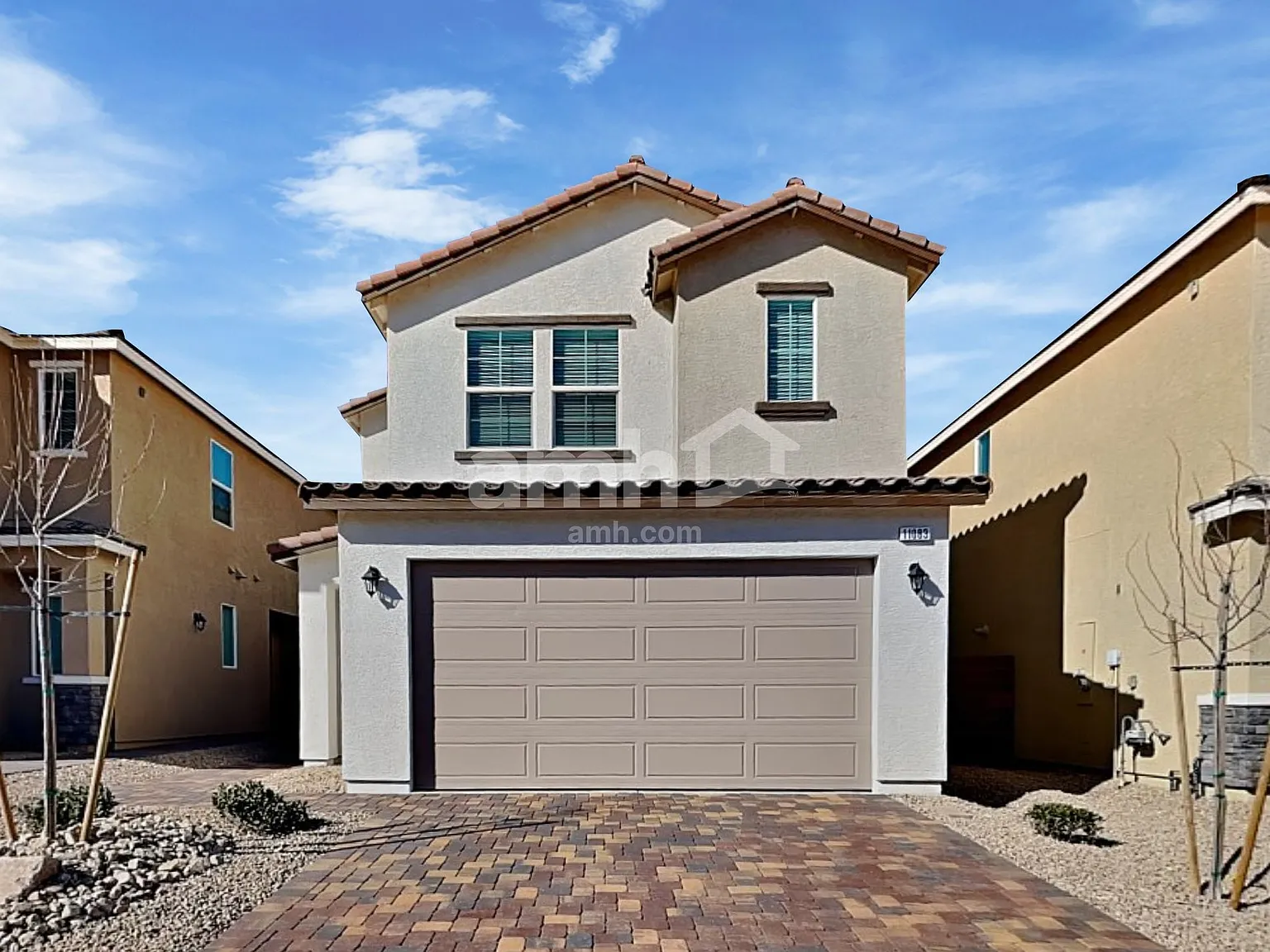 4 bed, 3.0 bath, 2239 sqft, $2,620 — Photo 1