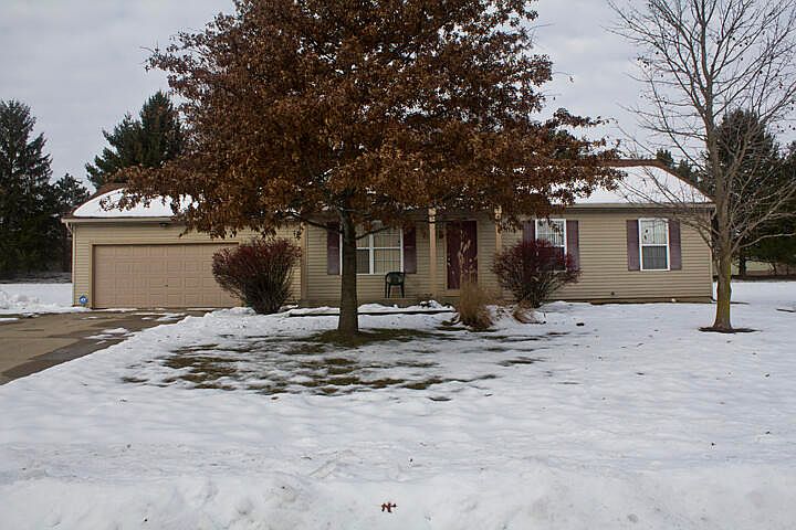 1st image of 115 Dogwood Cir