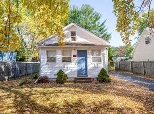 77 Phillips Ave, Springfield, MA 01119