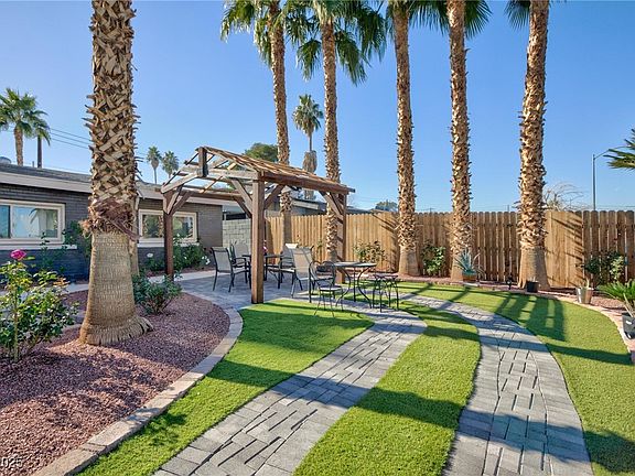 3rd image of 4305 Vegas Valley Dr