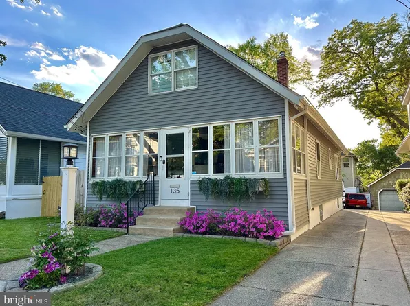 135 E Wayne Ter, Collingswood, NJ 08108