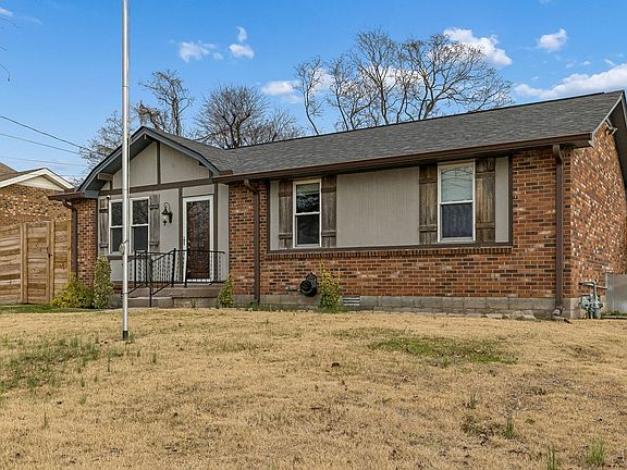 5th image of 3520 Donna Kay Dr