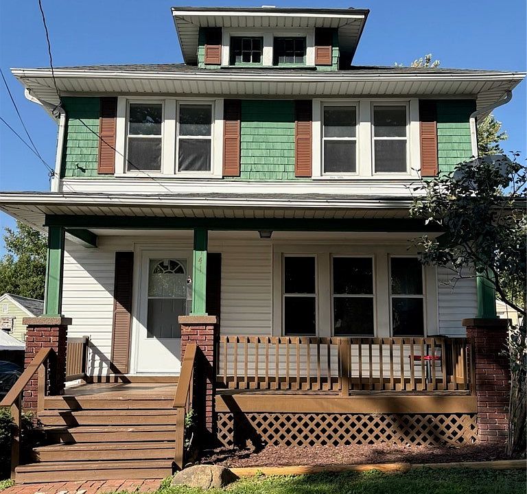 1st image of 741 Iona Ave