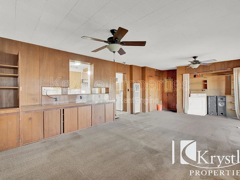 209 14th St — Photo 12