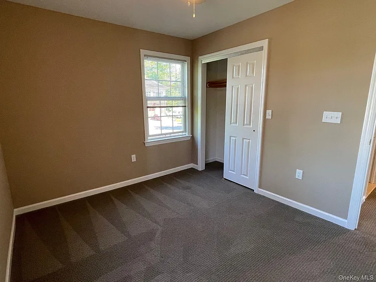 10 Colonial Ave #C — Photo 17