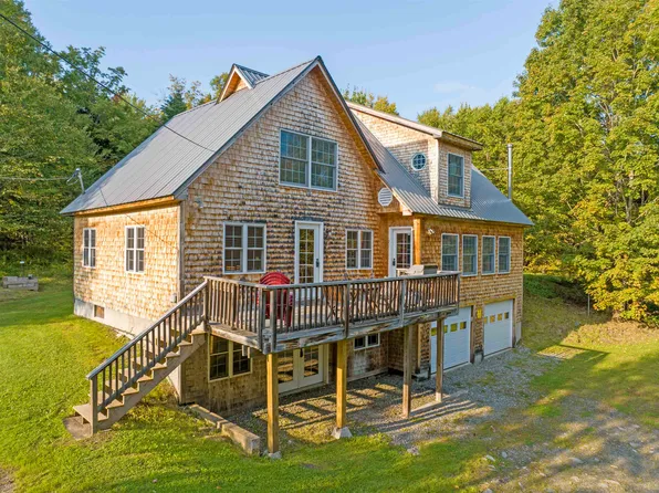 64 Merrill Road, Pittsburg, NH 03592