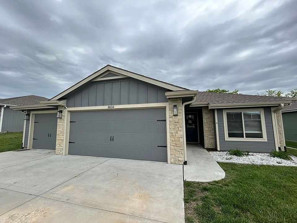 1st image of 8654 William Dr