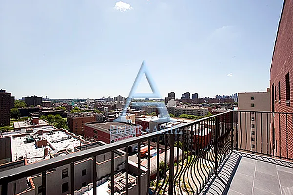 Rented by Peter Ashe | media 48