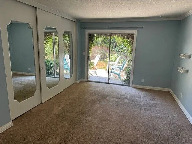 6828 Ponce Ave — Photo 24