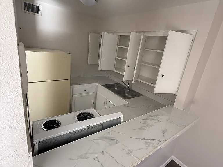 8535 Winkler A02 Wynd #WINK A02 — Photo 9