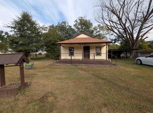 405 S Skaggs Rd, Clarksville, AR 72830