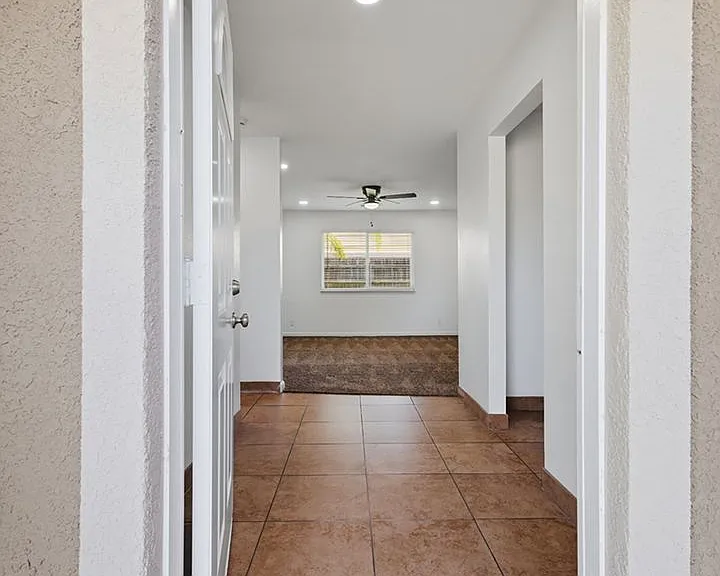 1684 E Walnut Ave — Photo 8