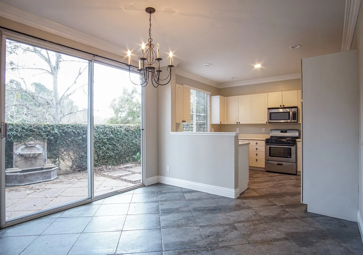 Gorgeous 3 BD Detached House in Carmel Valley! — Photo 4