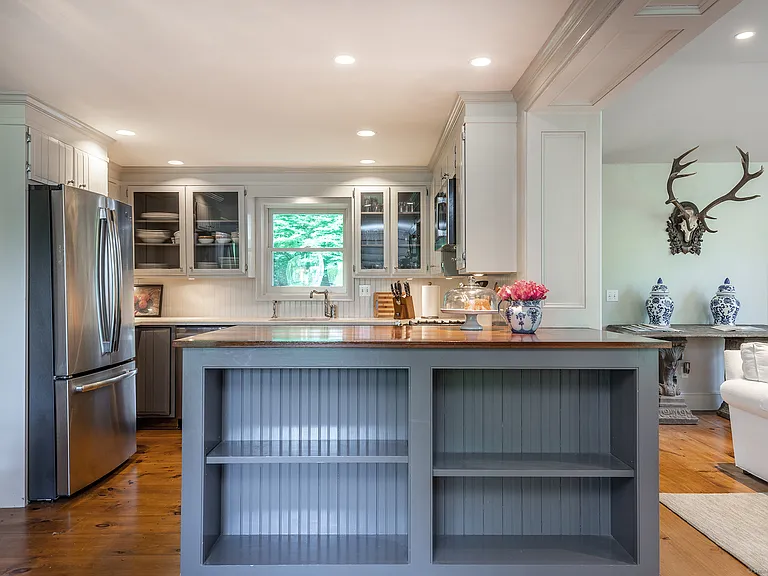102 Westwoods Rd #1 — Photo 12