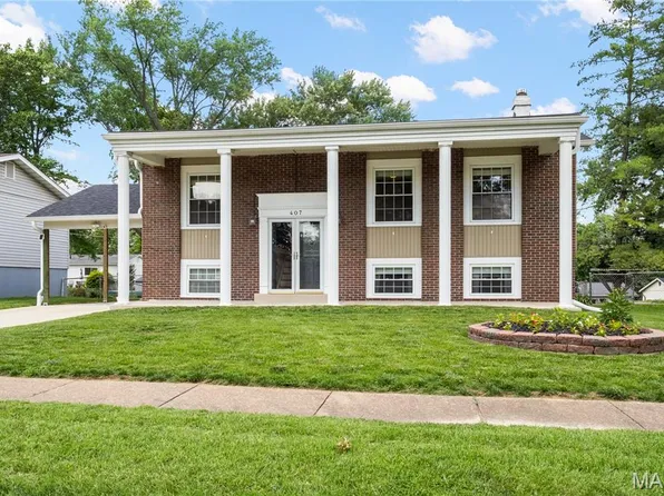 407 Palermo Dr, Ballwin, MO 63021