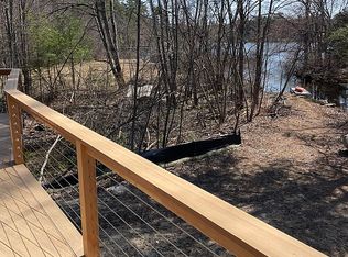 86 Governor Wentworth Hwy, Tuftonboro, NH 03894