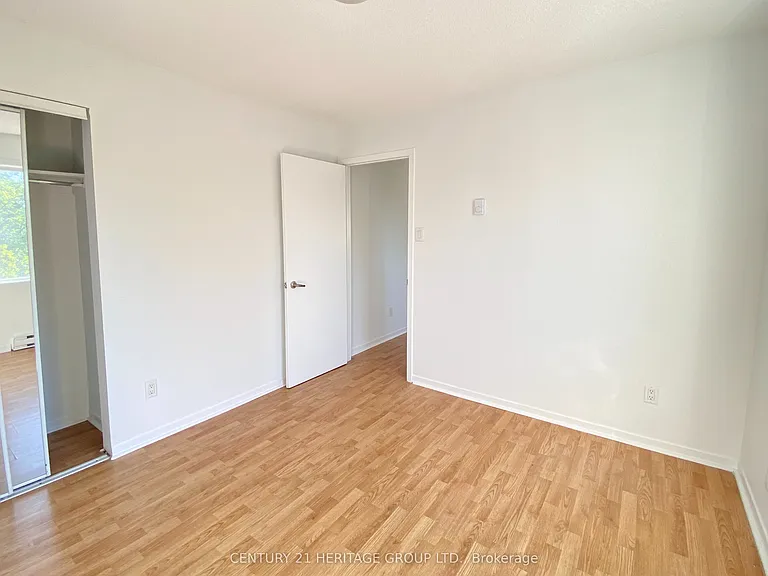 170 Grove St E #302 — Photo 15