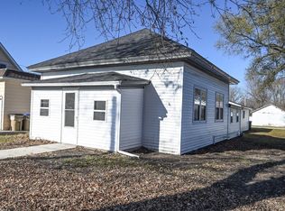 405 Kane St, Manchester, IA 52057
