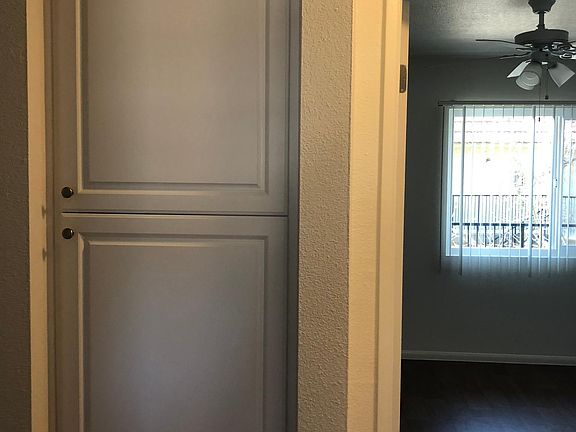 5th image of 640 E Mission Ave APT 27