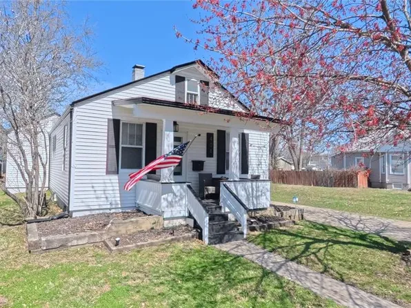 408 E Washington St, O'Fallon, IL 62269