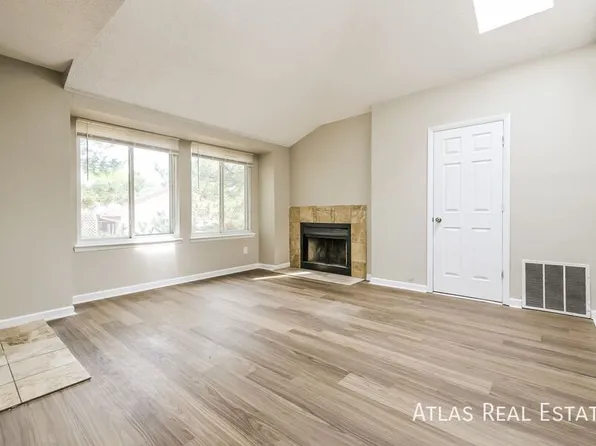 842 S Uravan Ct #C, Aurora, CO 80017