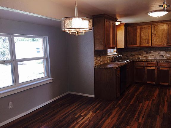 2nd image of 2209 Duckworth Ave