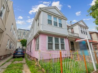 14729 97th Ave, Jamaica, NY 11435