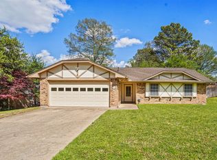 805 Tanglewood Ln, Arlington, TX 76012
