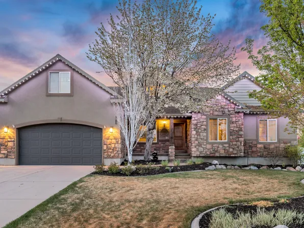 5612 W High Spirit Ct S, Herriman, UT 84096