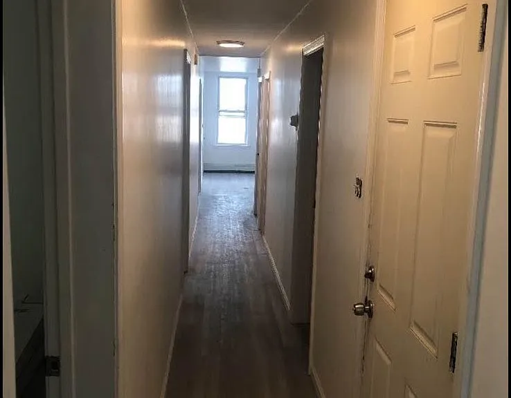 60 Falcon St #1B — Photo 7