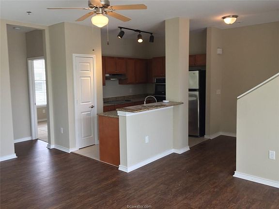 3rd image of 351 George Bush Dr