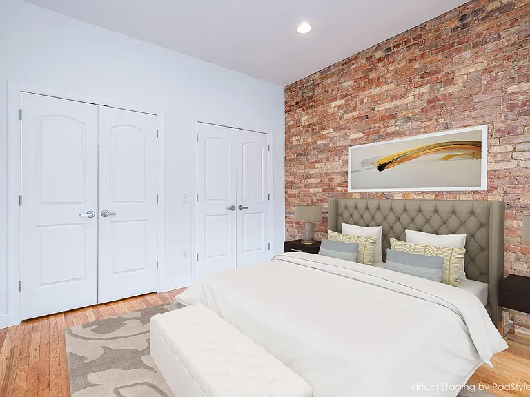 The Fenton Apartments — Photo 14