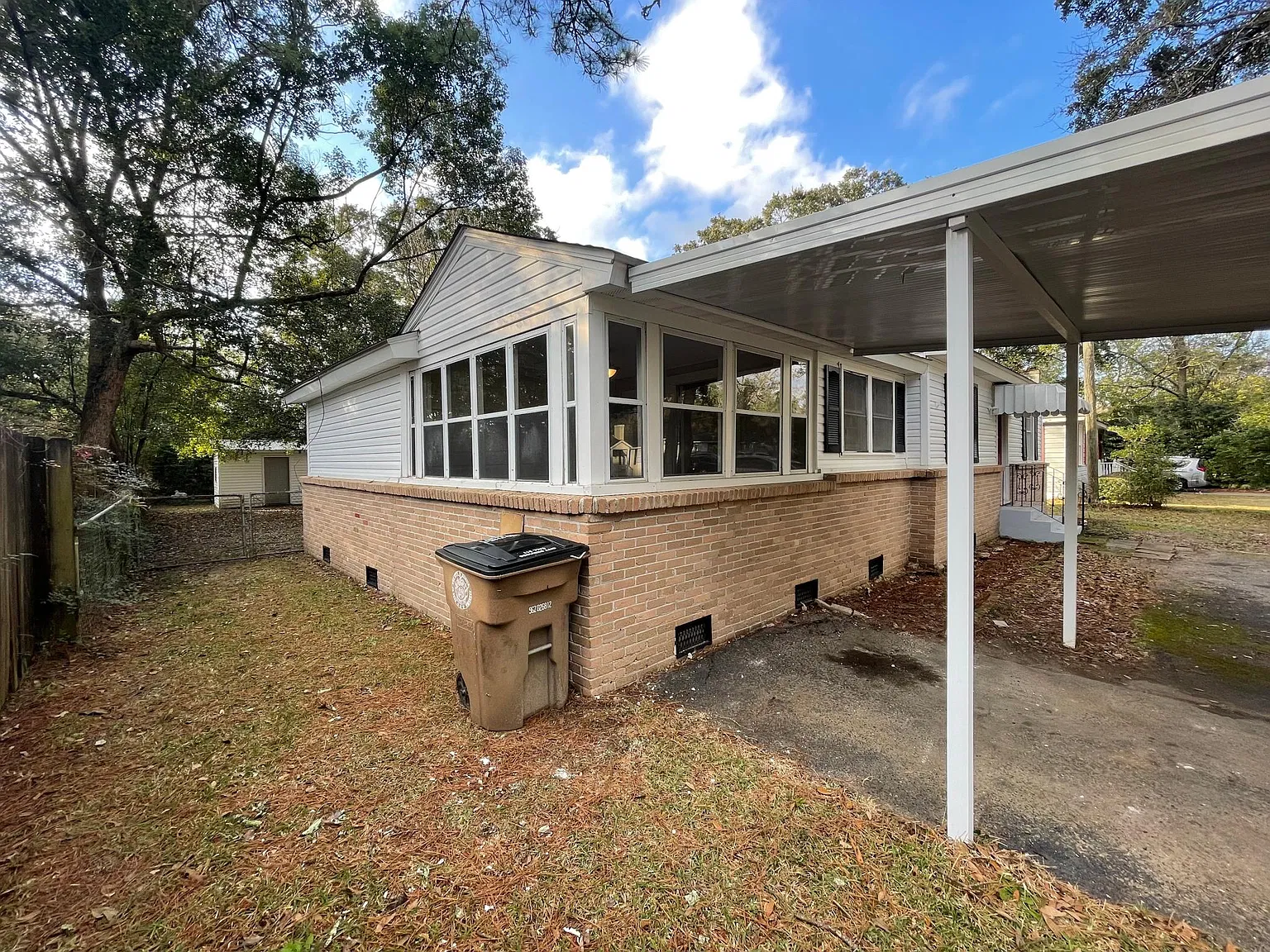 3 bed, 1280 sqft, $1,550 — Photo 3