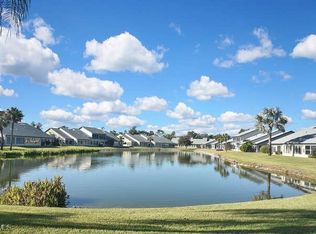 2301 McGregor Park Cir, Fort Myers, FL 33908