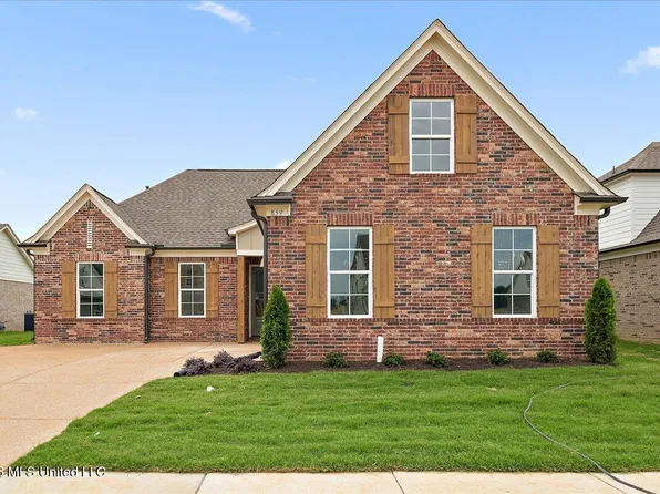 859 Coahoma Ct, Nesbit, MS 38651