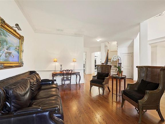 5th image of 403 Indian Paintbrush Way