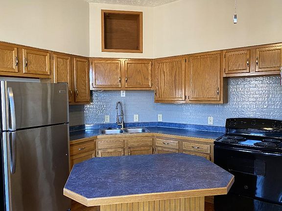 4th image of 42 E Winter St #16