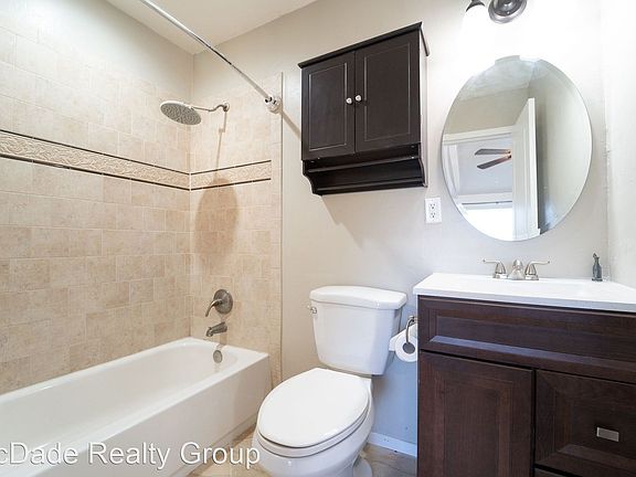 3rd image of 2707 Robertson St #8700950