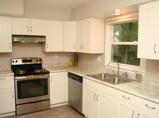 200 Demar Ave, Shoreview, MN 55126