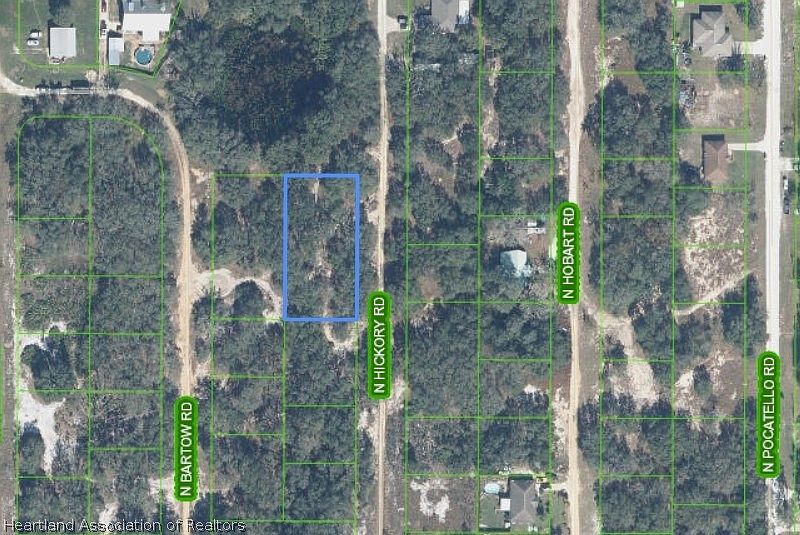 2nd image of 3195 N Hickory Rd