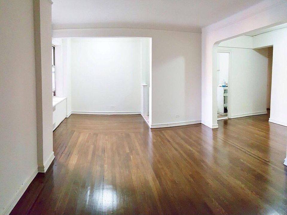 2nd image of 4111 81st St