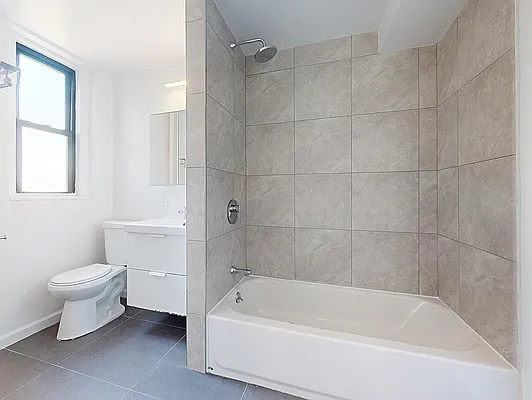 Rented by 346 Realty Group LLC | media 22