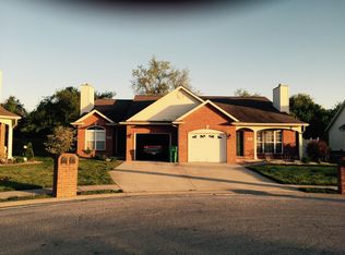 1504 English Pine Ln, O'Fallon, IL 62269