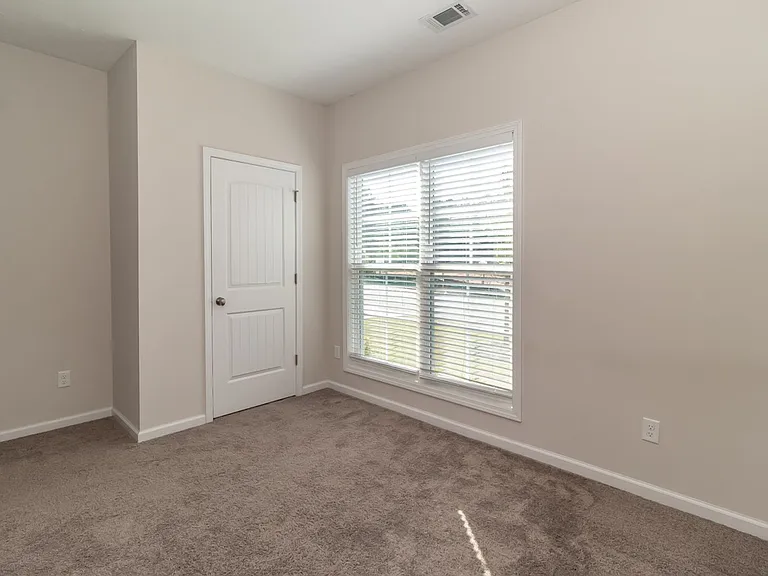 319 Koweta Way — Photo 18