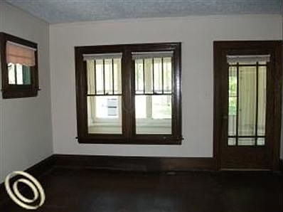 4th image of 111 Clair Ave